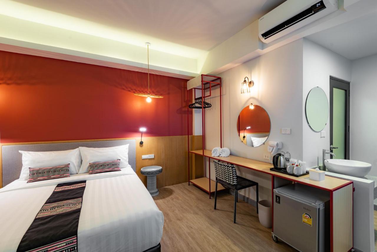 Luck Thai Hotel Chiang Mai Exterior photo