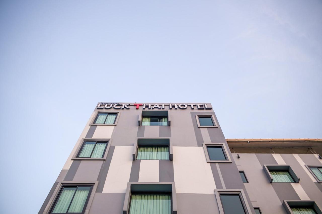 Luck Thai Hotel Chiang Mai Exterior photo